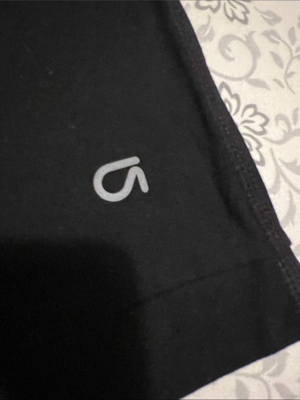 GAP Black Racerback Tank Top - Picture 3 of 4